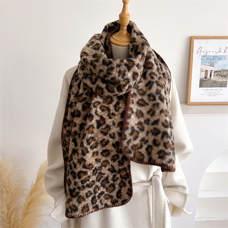 Sonbahar Kış Leopar Desenli Eş - Woven Scarf Blanket incelemesi ve fiyatı